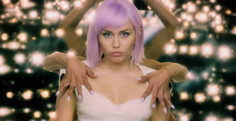 black mirror 5 miley cyrus