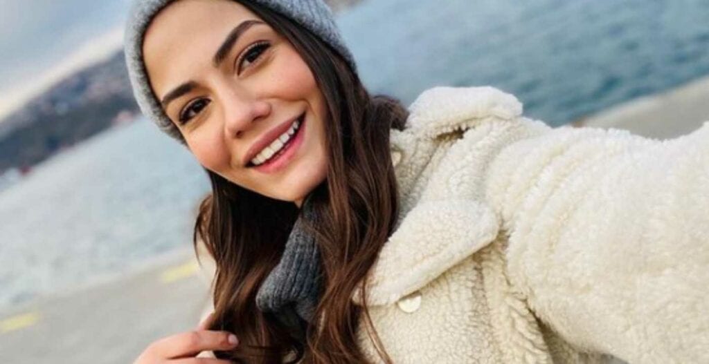 Demet Özdemir protagonista film netflix