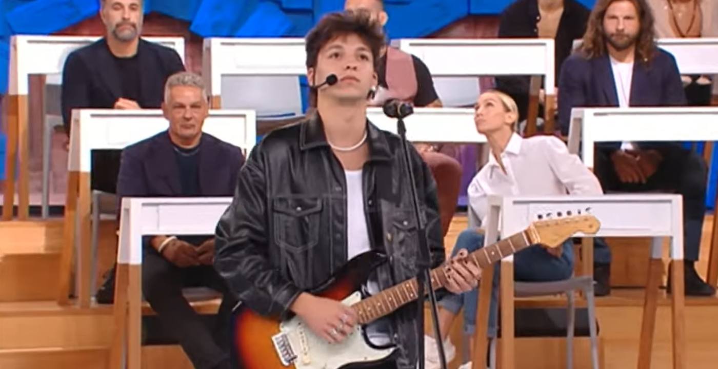 luigi strangis amici 21 età instagram canzoni