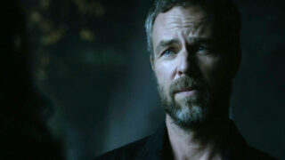 JR Bourne Ã¨ Chris Argent