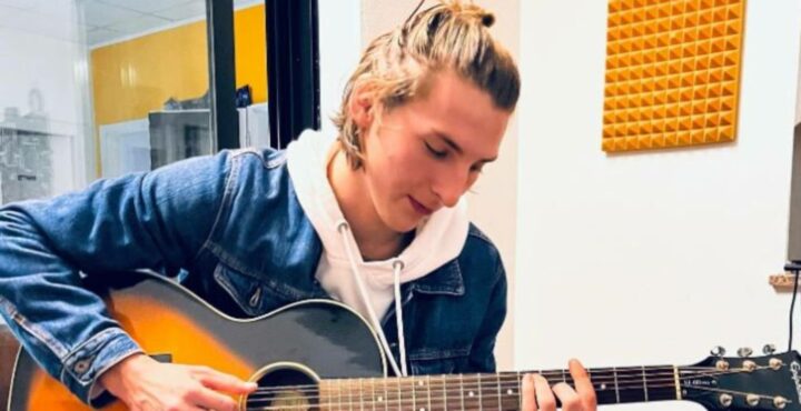 giovanni cricca amici 22 età canzoni instagram