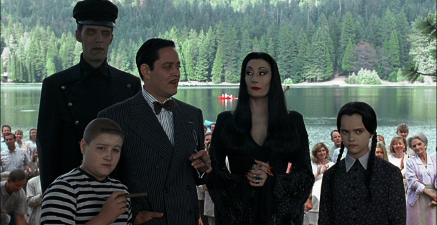 La famiglia Addams streaming dove vedere online i due film