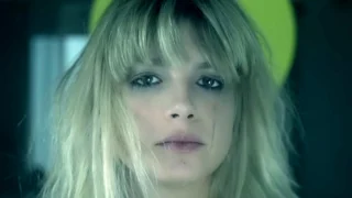 Emma corregge i fan che sbagliano L’amore non mi basta