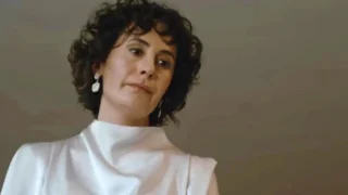 Io Sono Farah anticipazioni 5 dicembre la proposta di Vera