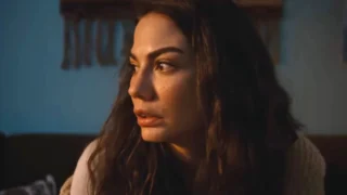 Io sono Farah anticipazioni 19 dicembre Farah affronta Vera