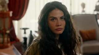 Io sono Farah anticipazioni 23 dicembre Farah teme il rimpatrio