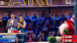 affari tuoi stasera 23 dicembre 2025