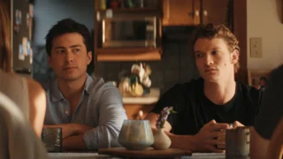 come finisce prima stagione heated rivalry