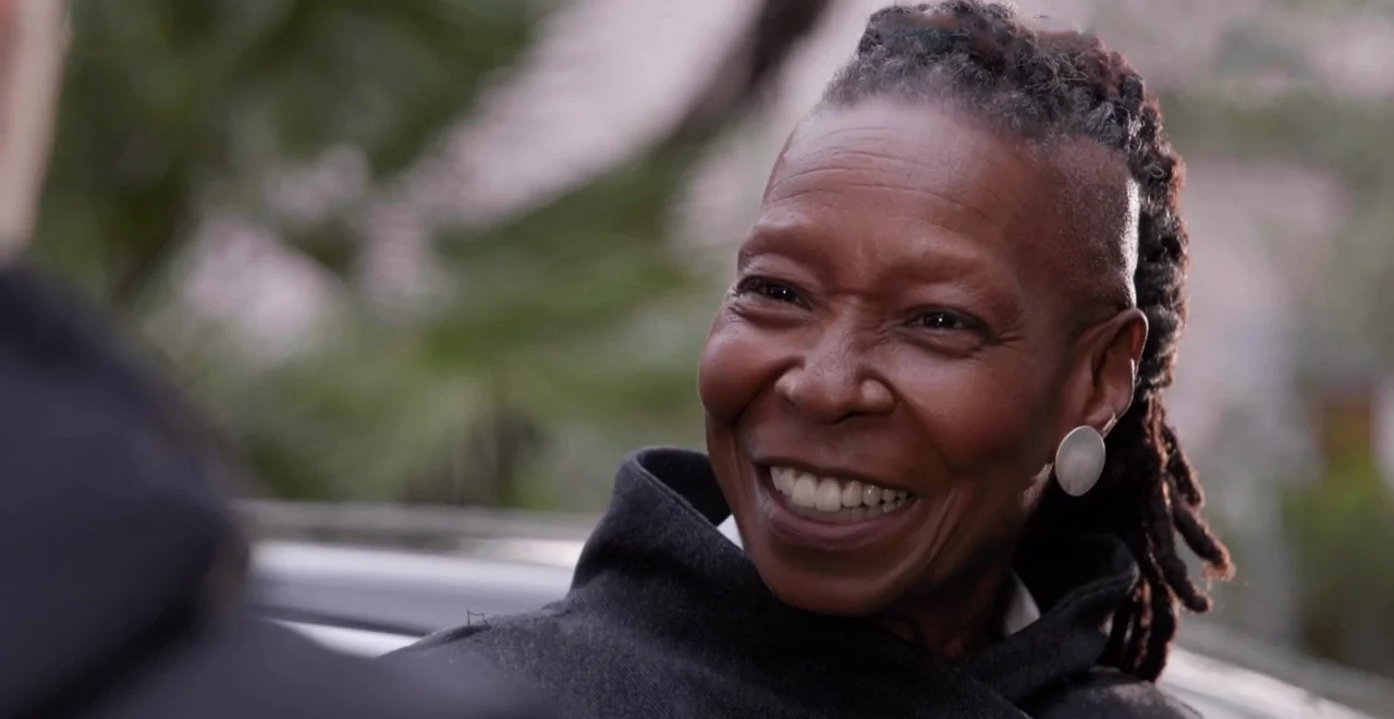 Un Posto al Sole: Intrighi e Ospiti d'Oltreoceano a Palazzo Palladini