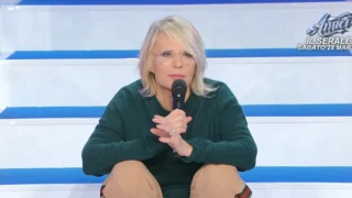 Uomini e Donne, stop alle registrazioni questa settimana