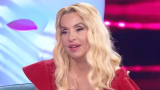 Chi è Valeria Marini età, altezza, carriera e vita privata